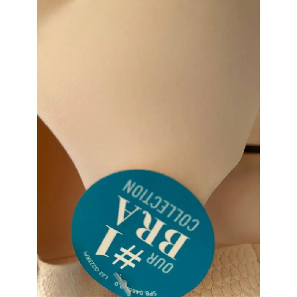 Vanity Fair Bra Cream Color. Size 42C NWT